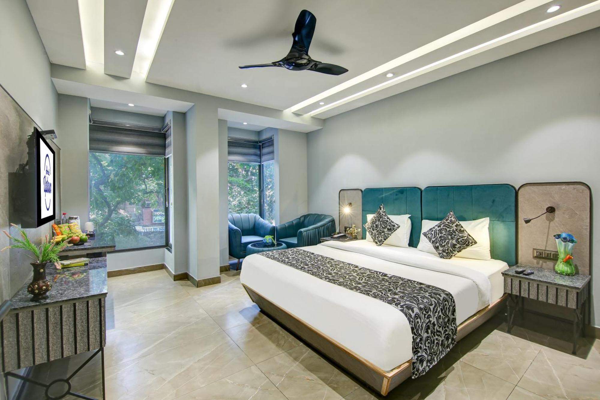 Hotel Uptown - 1Km Connaught Place New Delhi Exterior photo
